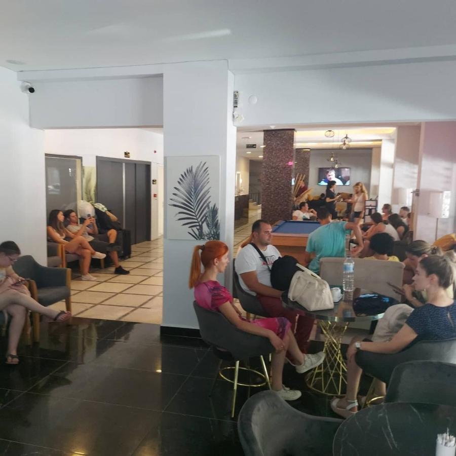 Roxx Royal Hotel Kusadası Exteriör bild
