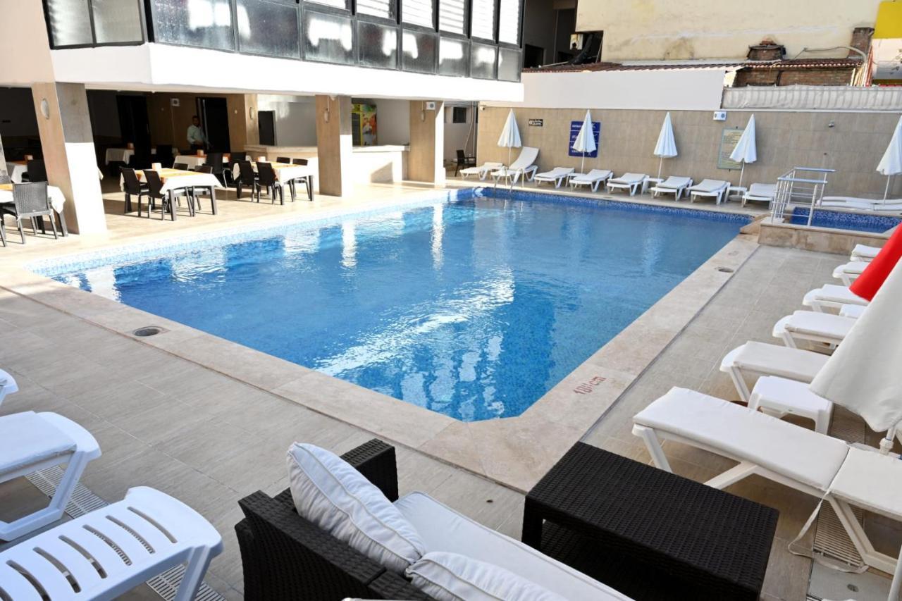 Roxx Royal Hotel Kusadası Exteriör bild