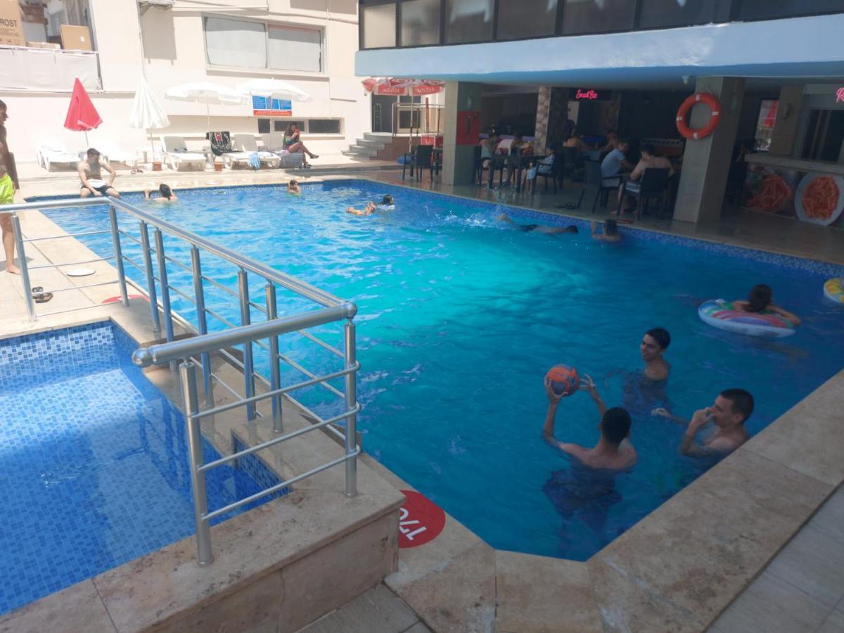 Roxx Royal Hotel Kusadası Exteriör bild